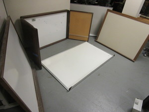 lot 115 image: WHITEBOARDS