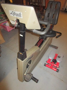 lot 133 image: LIFECYCLE RECUMBENT EXERCISE BICYCLE, SPORTLINE STEPPER EXERCISE MACHINE