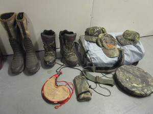 lot 137 image: REAL-TREE, WINCHESTER WATERPROOF CAMO HUNTING BOOTS, AIR MATTRESS, HUNTING CARRYING CASE, MORE
