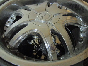 lot 142 image: GIANELLE RIMS