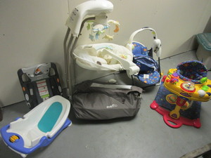 lot 149 image: EVENFLO PORTABLE PLAYARD, GRACO TRAVEL SWING, FISHER-PRICE CRADLE N SWING, BABY BATH, MORE