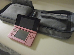 lot 159 image: NINTENDO 3 DS, WITH ASSRTD. GAMES
