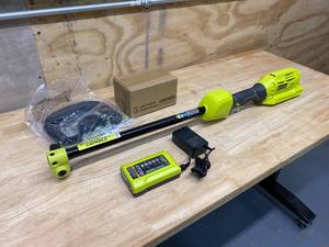 lot 16 image: RYOBI Expand-It 40-Volt Lithium-Ion Cordless Attachment Capable Trimmer Power Head - 4 Ah Battery and Charger Included