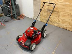 lot 60 image: TORO Recycler 22 in. SmartStow High Wheel Variable Speed Walk Behind Gas Self Propelled Mower