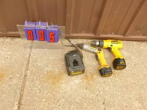 lot 5 image: Dewalt 9.6 volt drill & screwdriver with 2 batteries & charger. Tested & works. As shown.