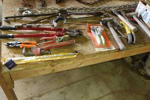 lot 40 image: Pipe Wrenches, Bolt Cutters, Snips, Hammer, Large Tin Snips, Mallets, Crowbar, Hacksaw And More