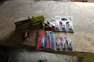 lot 59 image: JobSmart 3-piece Locking Plier Set, Crescent 2-piece Wrench Set, Superior Tool Cup Brush, Pistol Grip Grease Gun, Task Force Shorty Screwdrivers