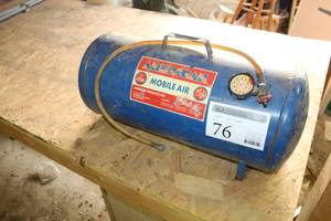 lot 76 image: American Products Inc. Mobil Air Portable Air Tank