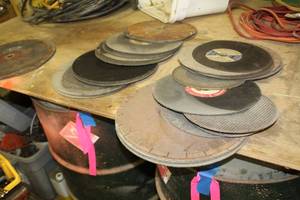 lot 129 image: Grinding Wheels