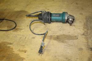 lot 159 image: Makita GrinderCut-Off Tool 4-12