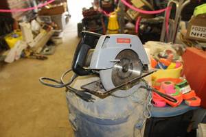 lot 161 image: Craftsman Circular Saw 7