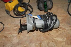lot 210 image: Porter-Cable Cutout Tool