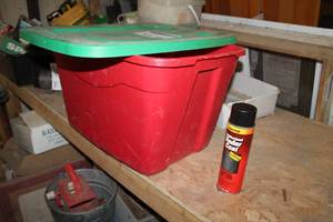 lot 302A image: Lot of (19) Master Rubberized Undercoat Aerosol Can 16oz.
