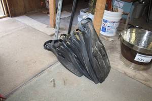 lot 289 image: Lot of (4 Pairs) Scuba Diving Water Flippers