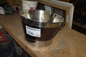 lot 296 image: Hammered Metal Decorative Pail