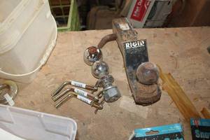 lot 321 image: Hitch, Hitch Pins, Extra Ball