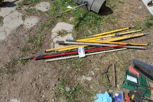 lot 346 image: Lot of (10) Extension Poles
