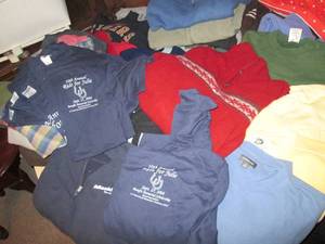 lot 6 image: Enormous Mens Clothing Lot (Sweats...