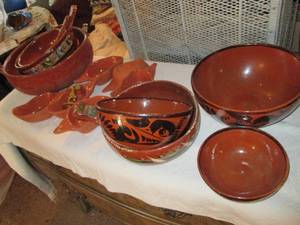 lot 9 image: Pottery Lot See Photos...