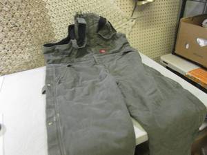 lot 48 image: Dickies Quilted Coveralls Size 2XL ...