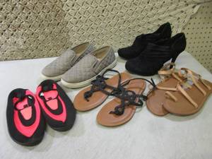 lot 49 image: Womens Shoes  D-1...