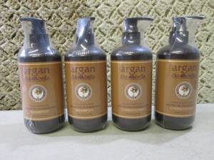 lot 124 image: 4 Bottles of Argan Dia Bella Profes...
