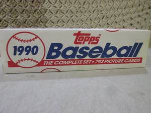 lot 146 image: Topps 1990 Baseball 792 Picture Car...