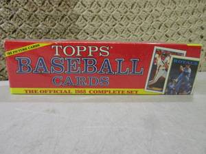 lot 148 image: Topps 1988 Baseball 792 Picture Car...