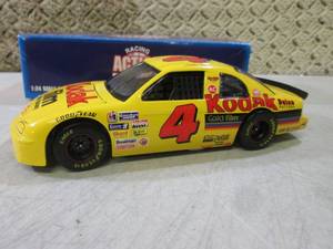 lot 171 image: Winston Cup 124 Scale Diecast #4 K...