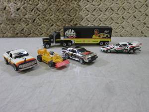 lot 173 image: 3 Electric Slot Track Race CarsTru...