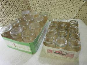 lot 174 image: 24 Canning Jars 12 Pint and 12 Quar...