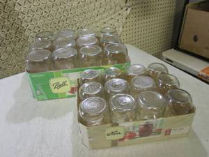 lot 175 image: 24 Canning Jars 12 Pint and 12 Quar...