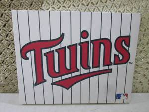 lot 190 image: Twins on Canvas with Wood Frame 18...