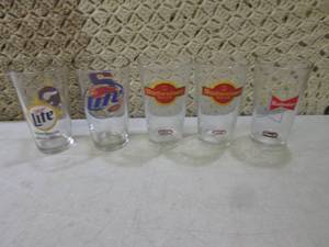 lot 218 image: Assorted Beer Glasses  F-0...