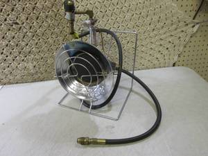 lot 228 image: Mr Heater Heater on Stand  RM2...