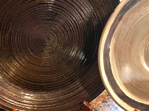 Five Piece Pottery Dishes