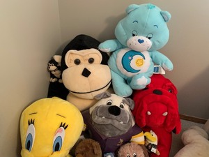 Lot of Stuffed Animals- Some Very Large