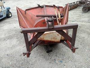 lot 7 image: Three Point Snow Blower, 79 Cut, 2...