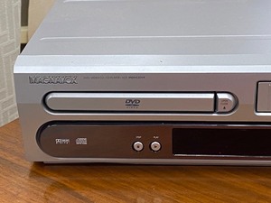 VCRDVD player- Magnavox