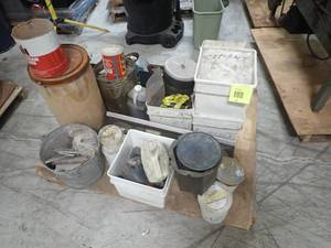 Misc pallet of rocks and ploishing  cutting materials