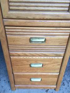 lot 25 image: Wooden Storage Piece