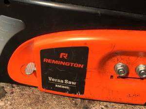 lot 50 image: Remington 16 Inch Electric Chainsaw