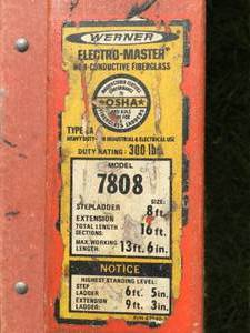 lot 104 image: 16 Foot Werner Extension Ladder