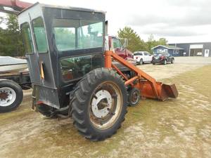 lot 2 image: 1954 International Harvester Farmall