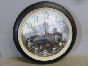 lot 30 image: Clock