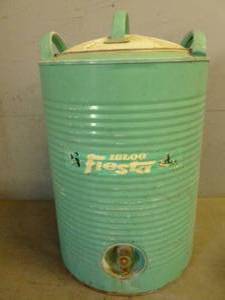 lot 32 image: Vintage Water Cooler
