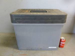 lot 39 image: Craftsman Tool Tote