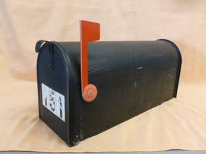 lot 43 image: Mailbox