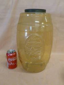 lot 50 image: Vintage Container