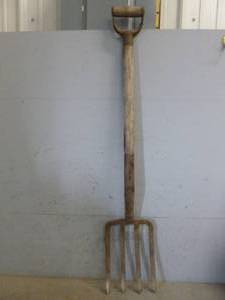 lot 81 image: Vintage Potato Fork